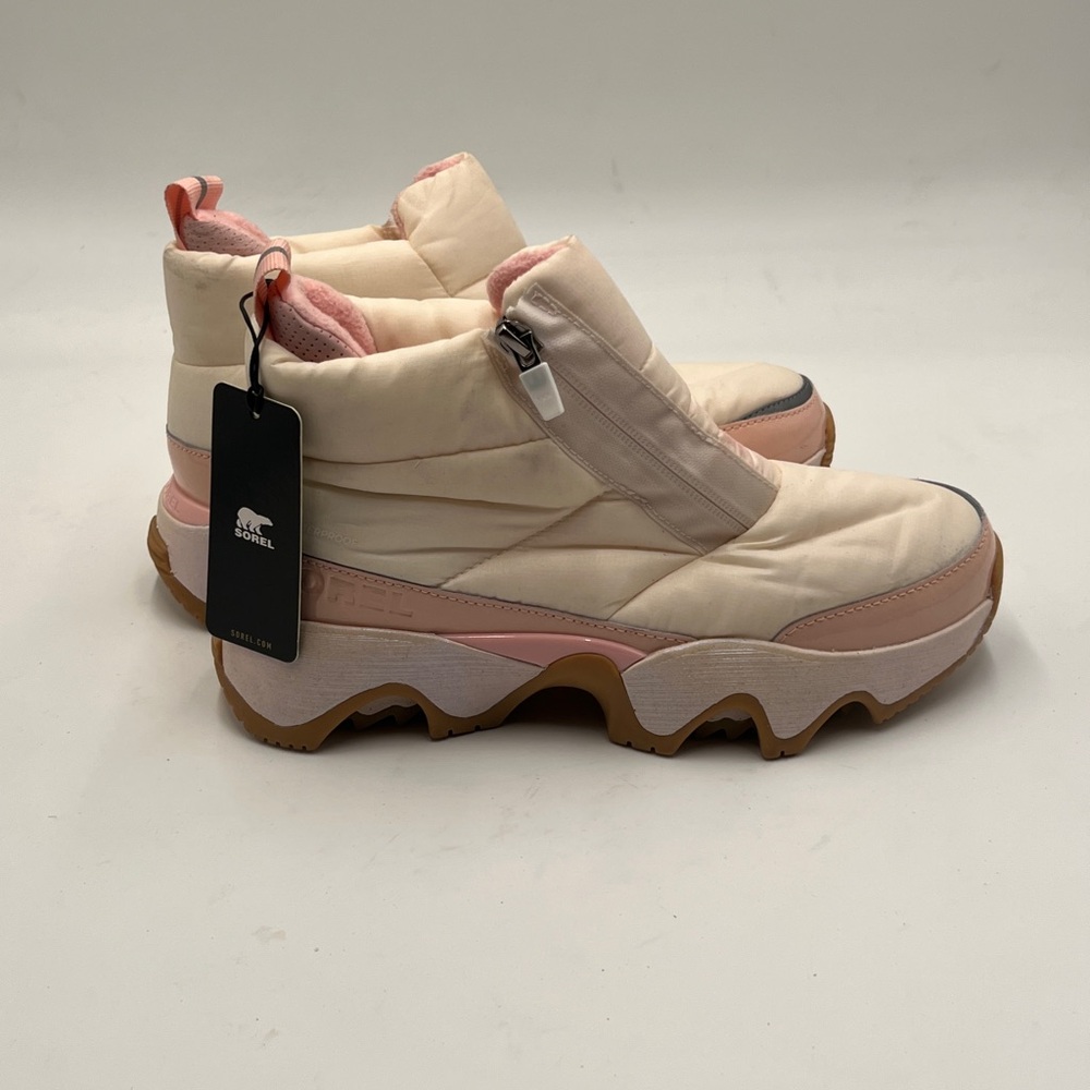 Sorel Cream and Pink Winter Boots with High-Top Design